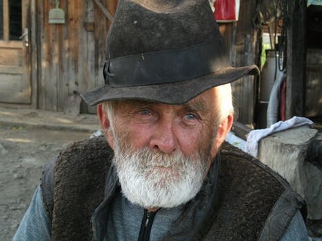 peasant-farmer-farmer-romania-botiza-47862